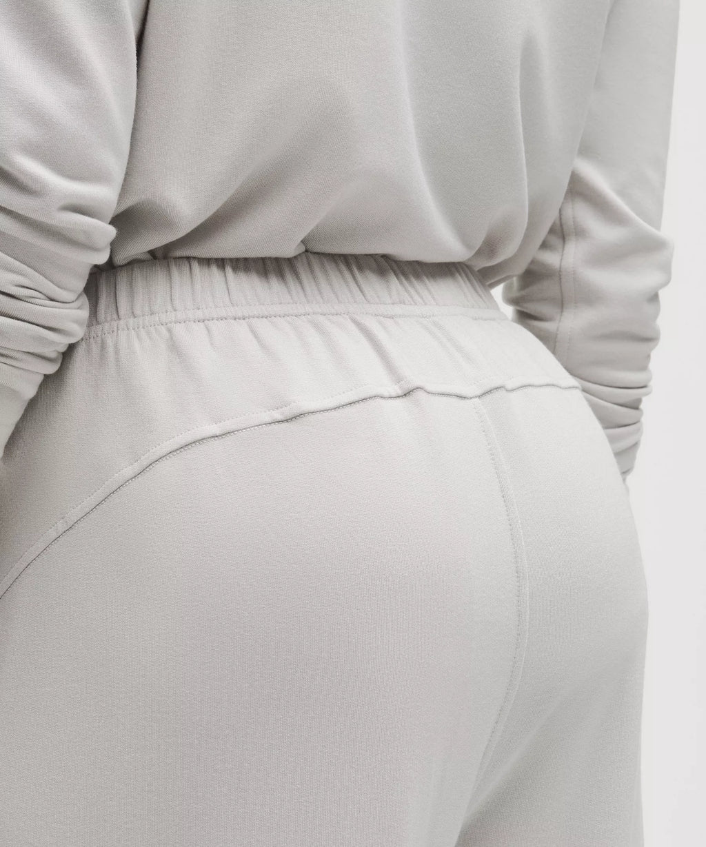 BeCalm Oversized Mid-Rise Pant